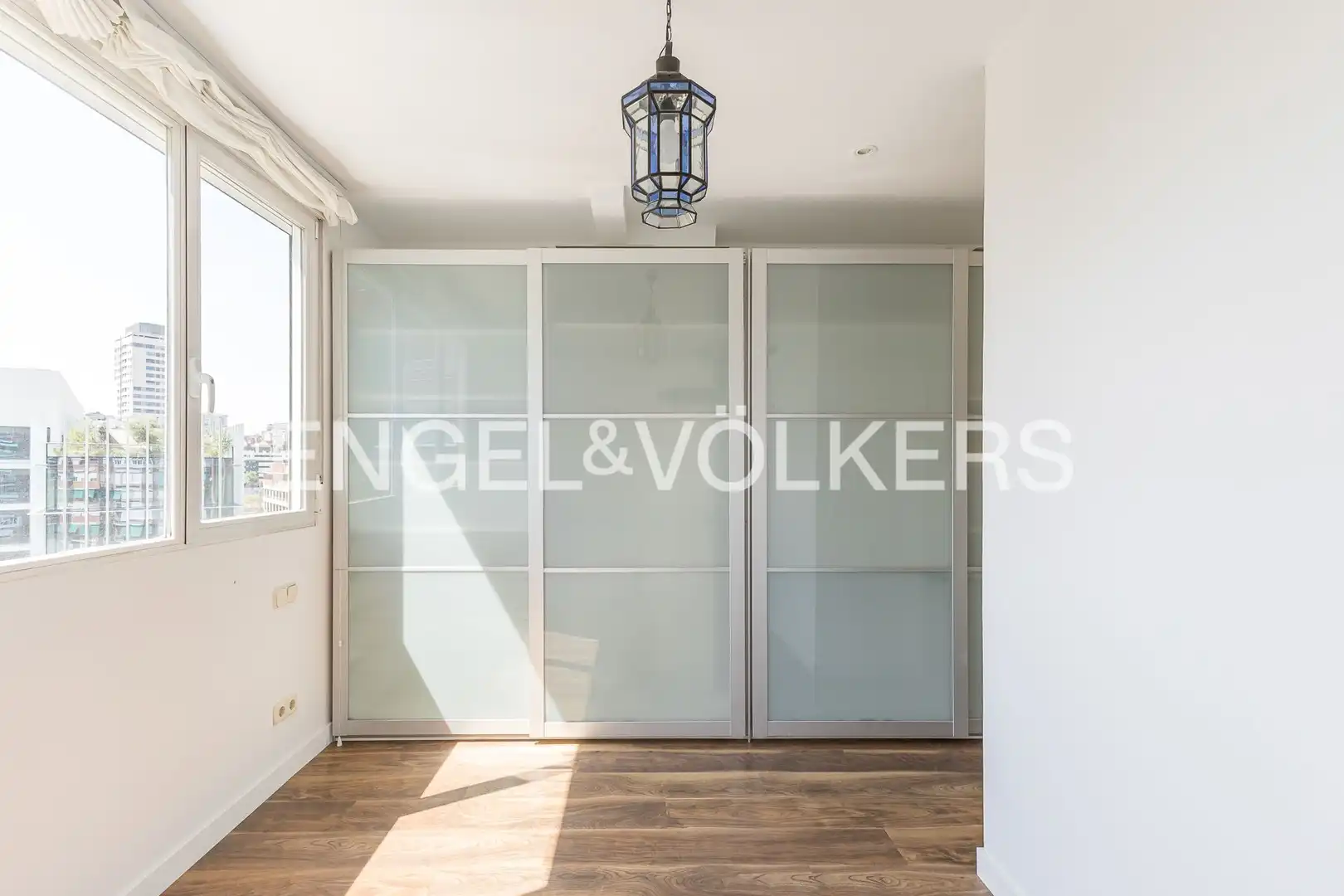 Bedroom of Flat for sale in Madrid  with Air Conditioner and Heating