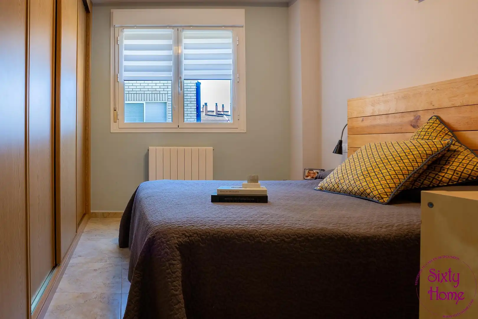 Bedroom of Flat for sale in Zaragoza  with Heating
