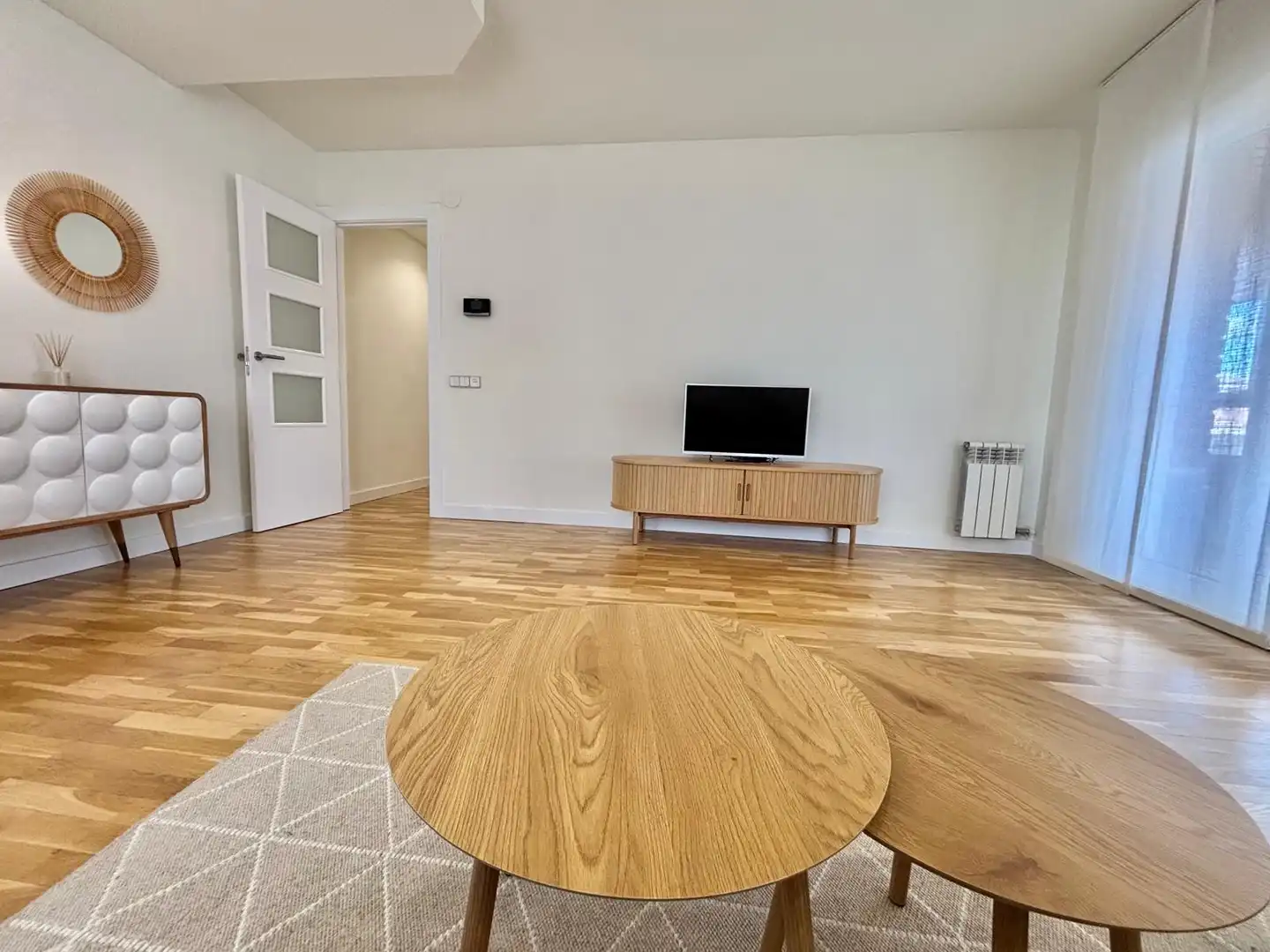 Living room of Flat for rent in  Pamplona / Iruña  with Heating, Parquet flooring and Terrace