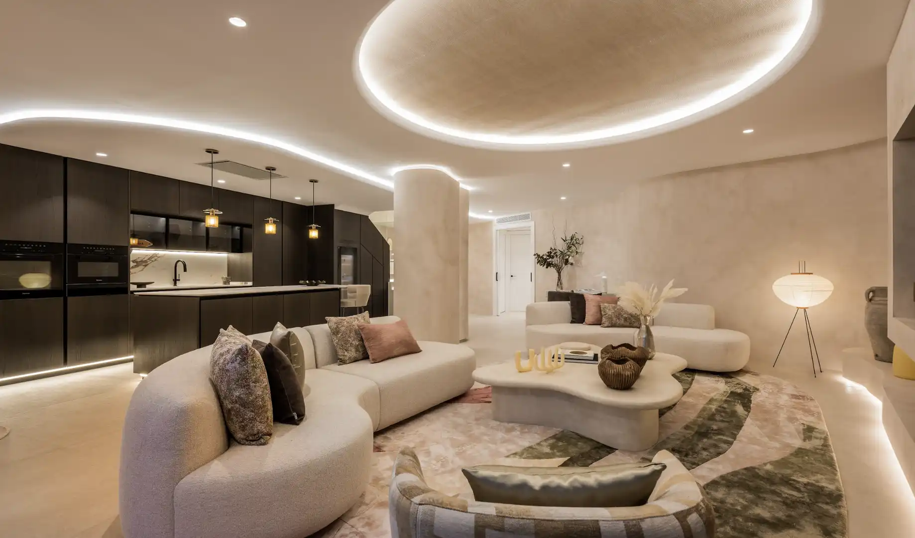 Sala de estar de Ático en venta en Marbella con Aire acondicionado, Calefacción y Terraza