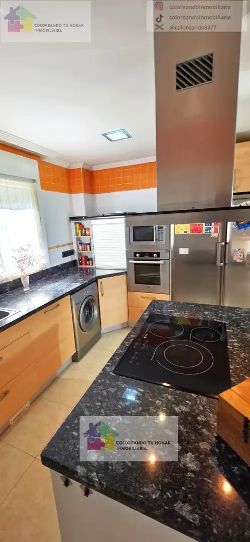 Kitchen of Houses for sale in Sariegos  with Air Conditioner, Heating and Private garden