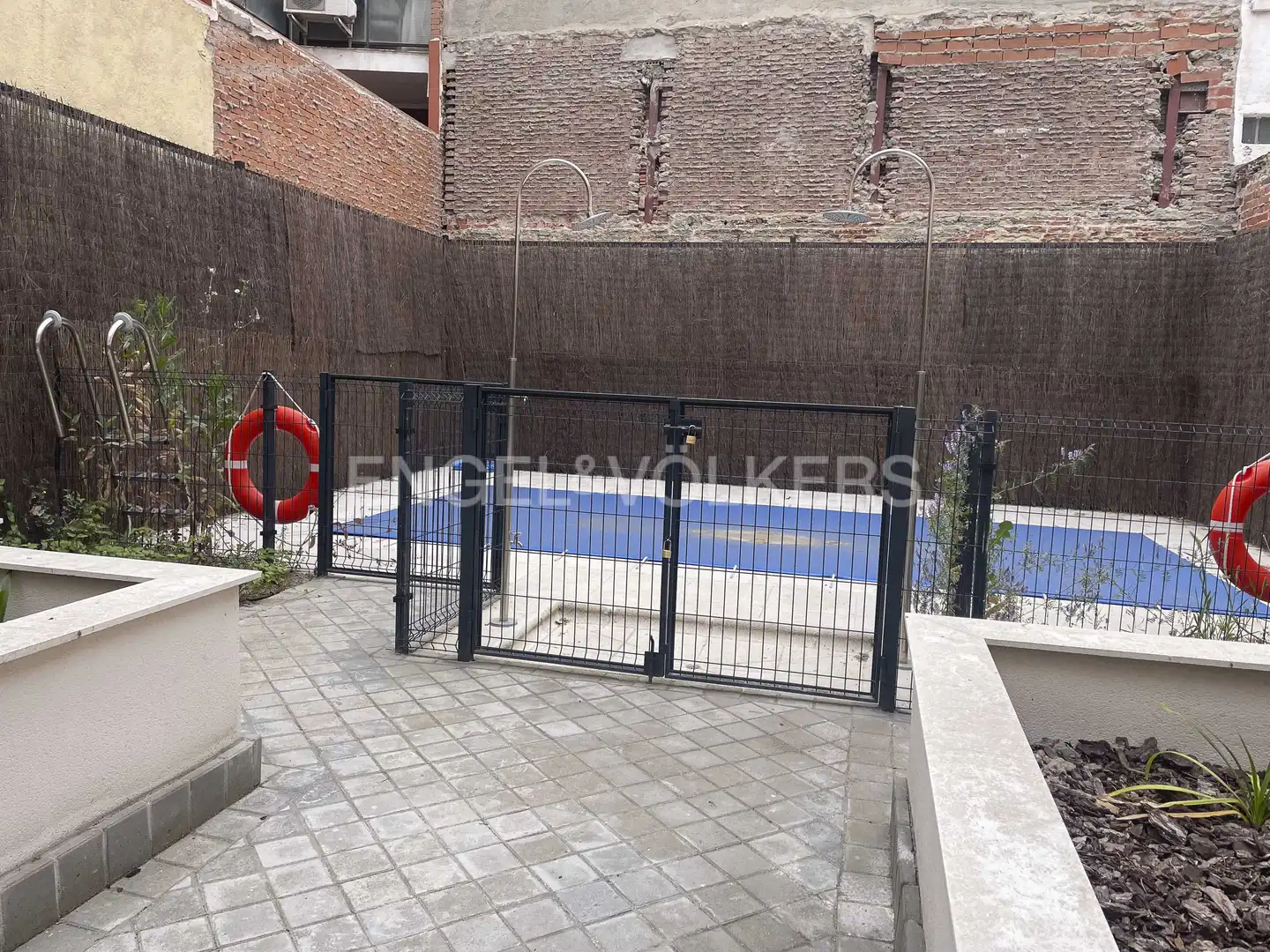Schwimmbecken von Wohnung zur Miete in Madrid mit Klimaanlage, Heizung und Schwimmbad
