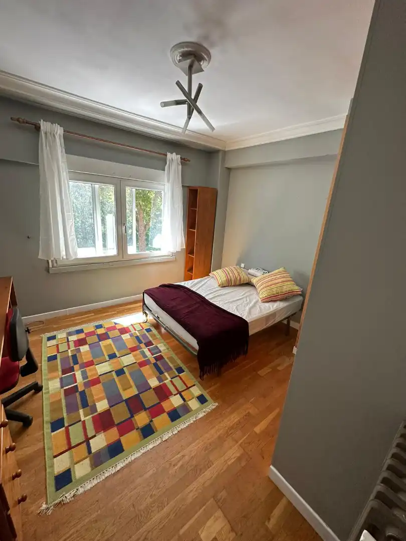 Flat for rent in Avenida del Arlanzón, Villa Pilar