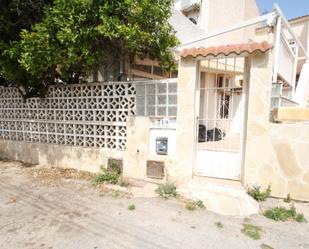 Vista exterior de Casa o xalet en venda en Torrevieja amb Terrassa i Traster