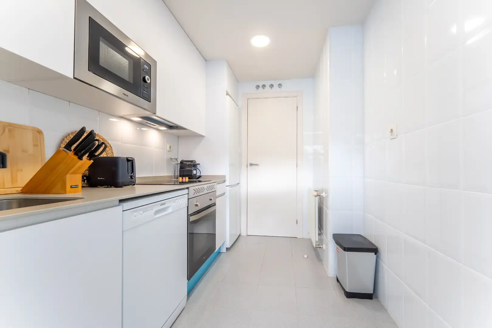 Cocina de Piso en venta en Madrid con Aire acondicionado, Terraza y Trastero