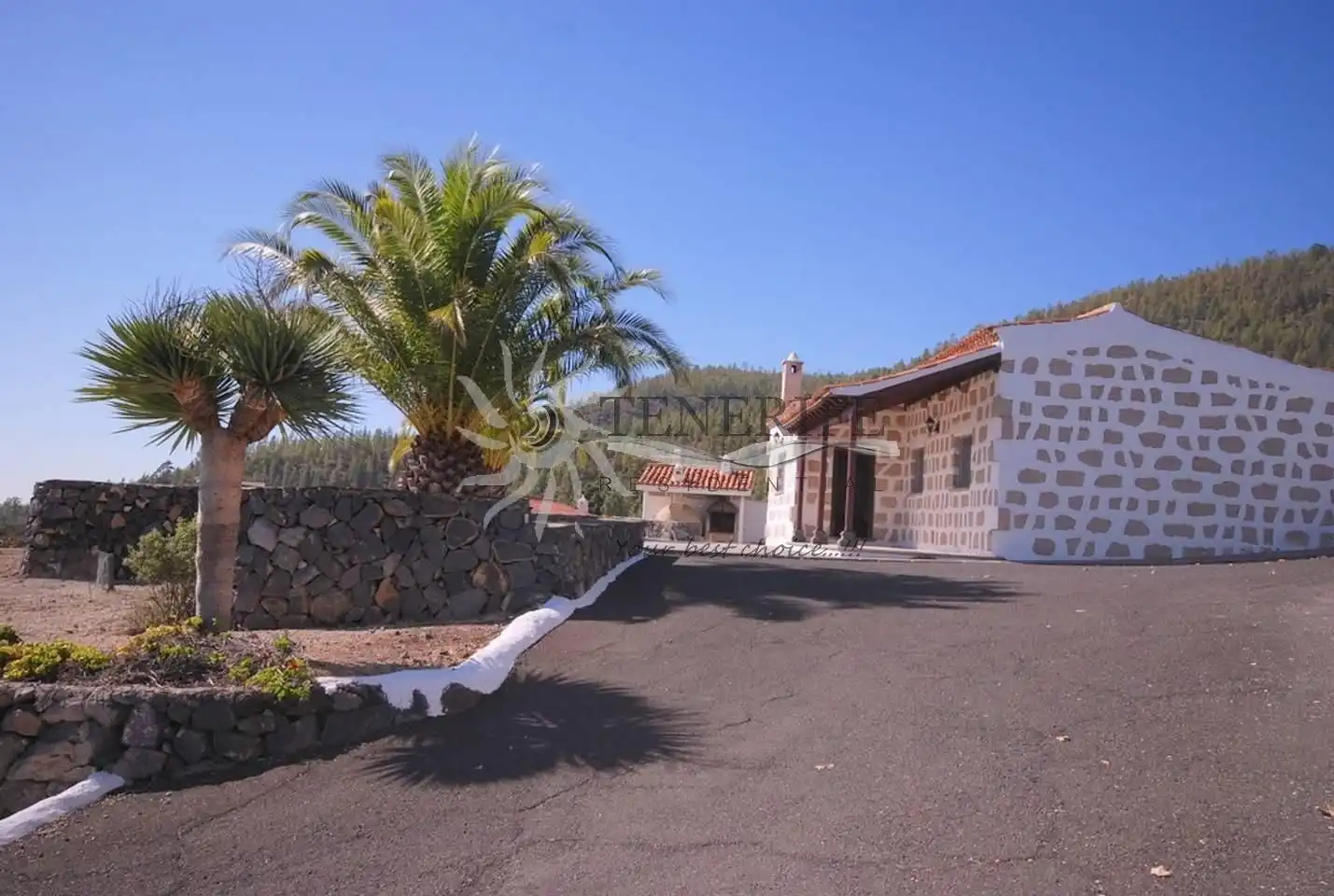 Exterior view of Houses for sale in Granadilla de Abona  with Air Conditioner, Private garden and Terrace