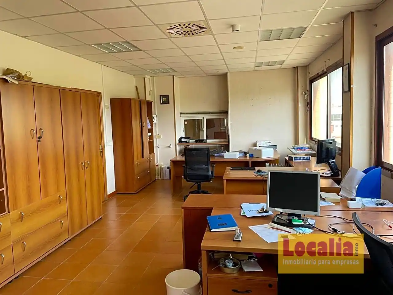 Nave industrial en venta en Laredo
