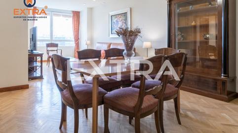 Foto 5 de Piso de alquiler en Calle Orense, Cuatro Caminos - Azca,  Madrid Capital