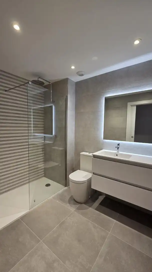 Flat with terrace for sale in Carrer de Calassanç Duran 24, imagen 21