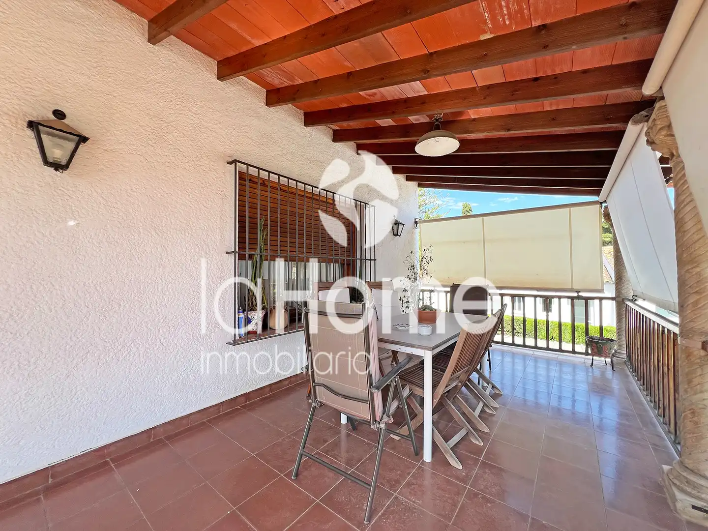 Terrassa de Casa o xalet en venda en Paterna amb Aire condicionat, Jardí privat i Terrassa