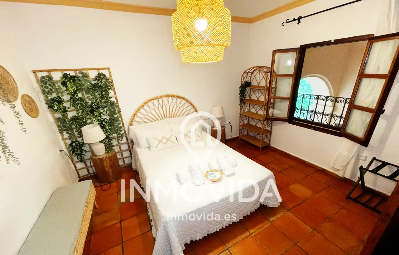 Casa amb piscina en venda a Plaça de la Bassa, imagen 23