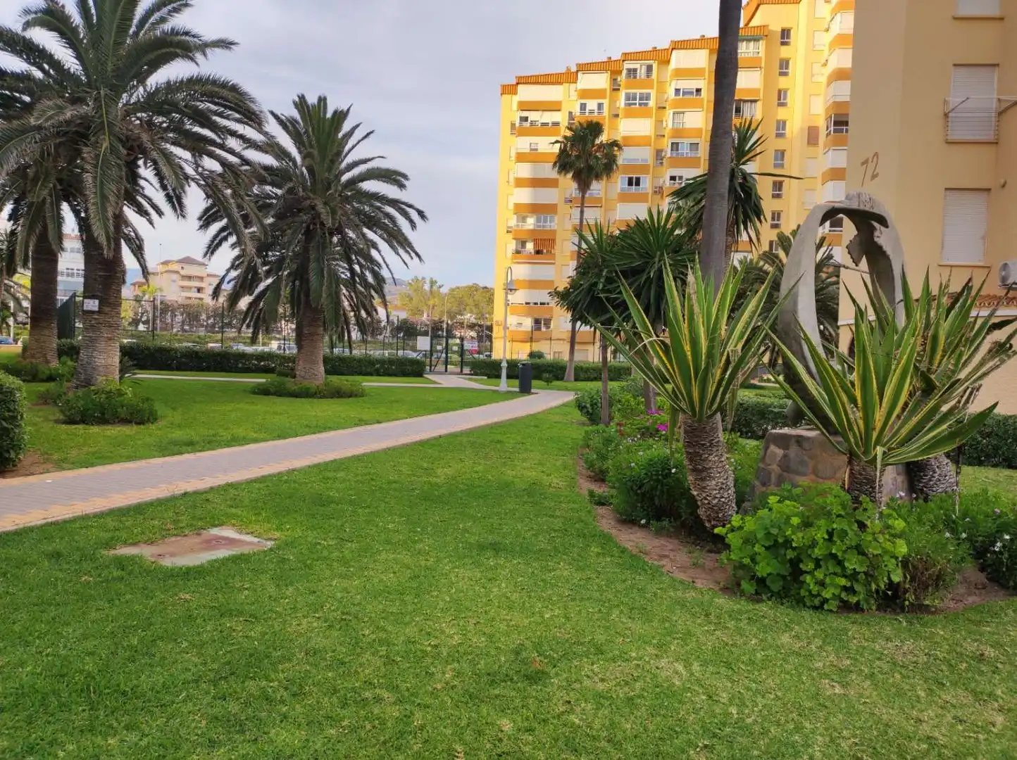 Garden of Study for rent in Algarrobo  with Air Conditioner, Swimming Pool and Furnished