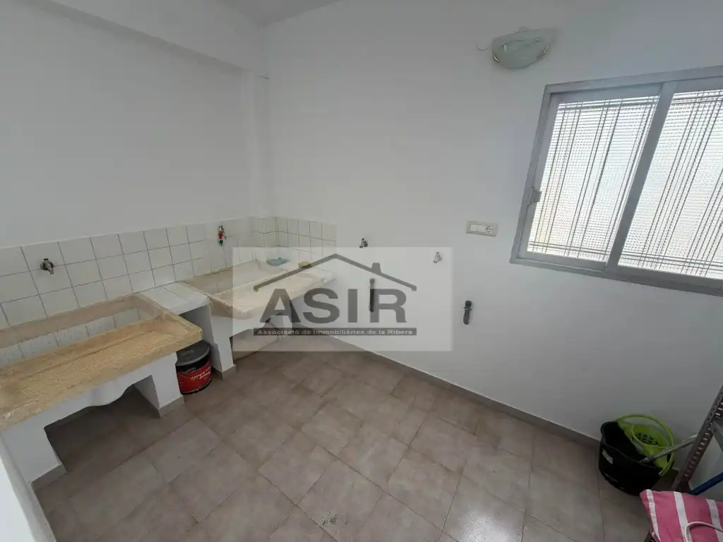 Cuina de Pis de lloguer en Alzira amb Terrassa