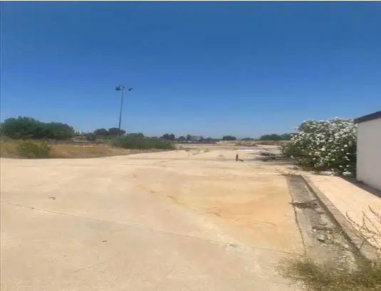 Local en venta en Espeluy