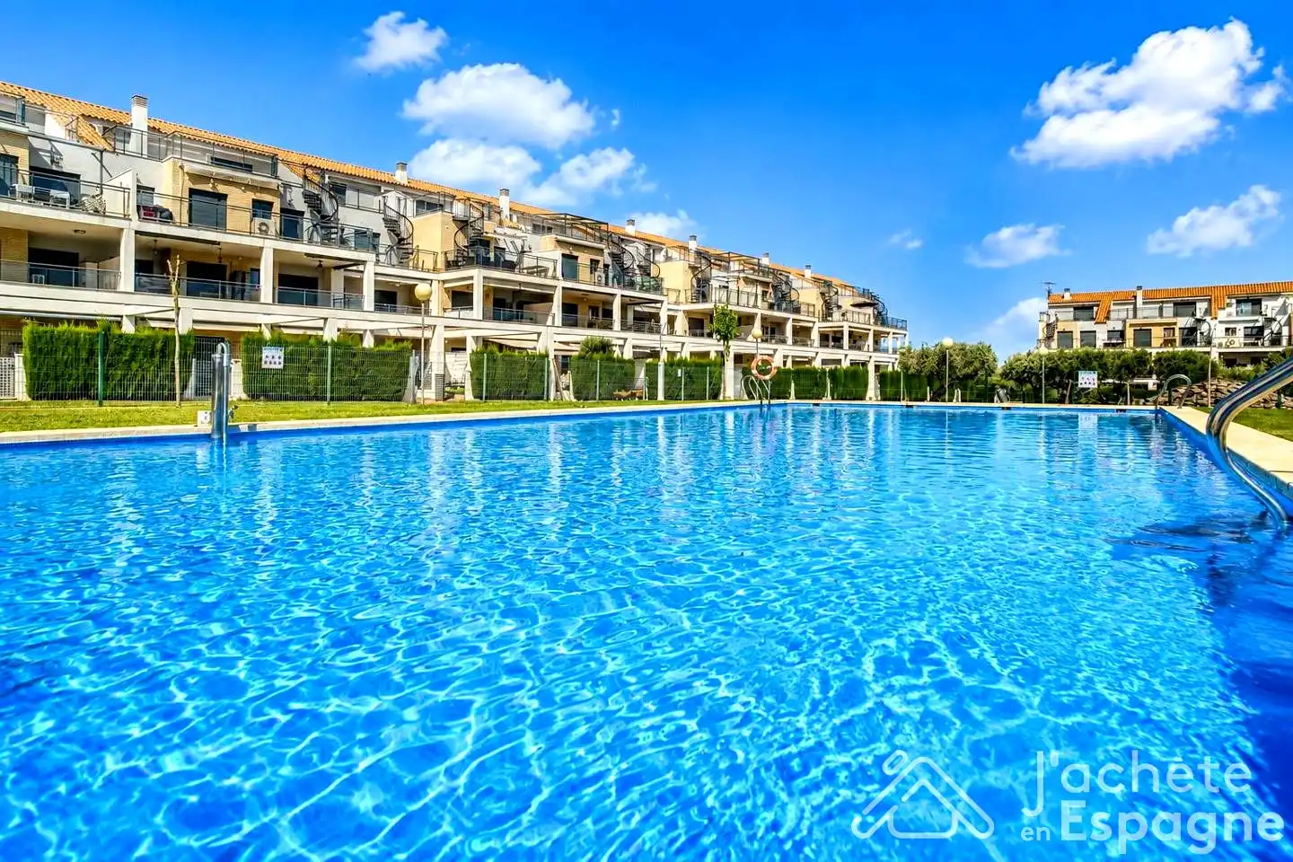 Piscina de Dúplex en venta en San Jorge / Sant Jordi con Aire acondicionado, Terraza y Trastero