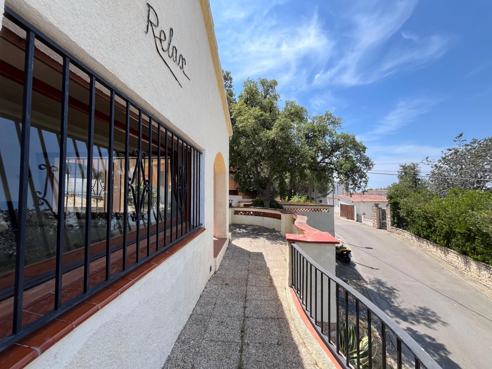 Exterior view of House or chalet for sale in Roses  with Private garden