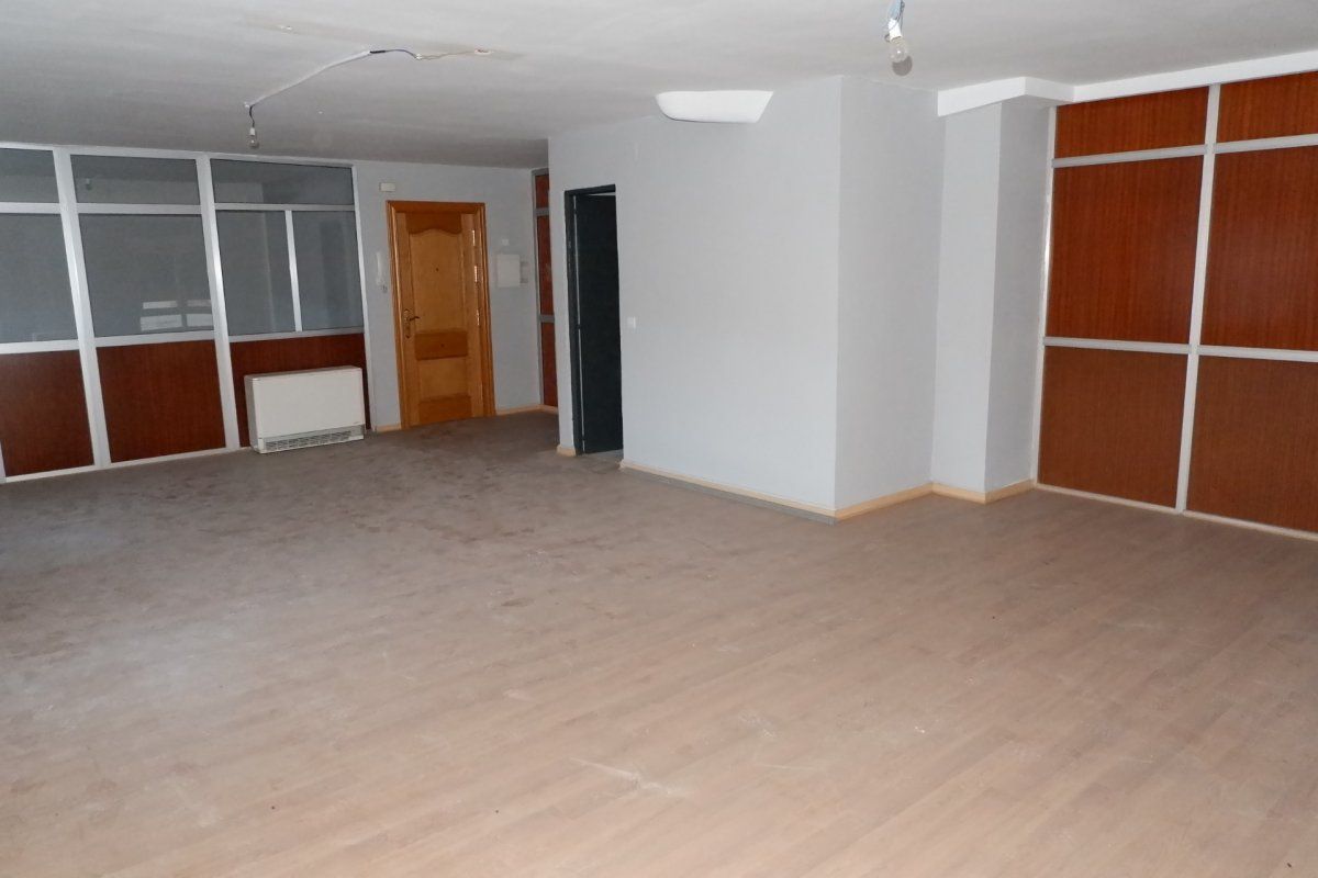Office to rent in La Vega - La Sal