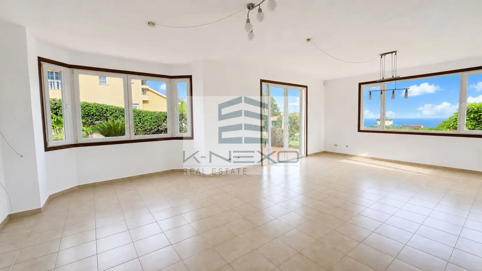 Sala d'estar de Casa o xalet en venda en La Orotava amb Terrassa