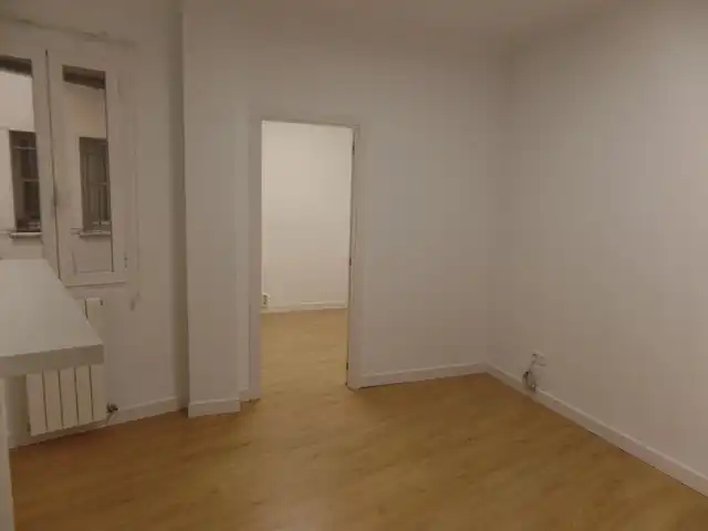 Piso en venta en Madrid con Calefacción, Horno y Lavadora