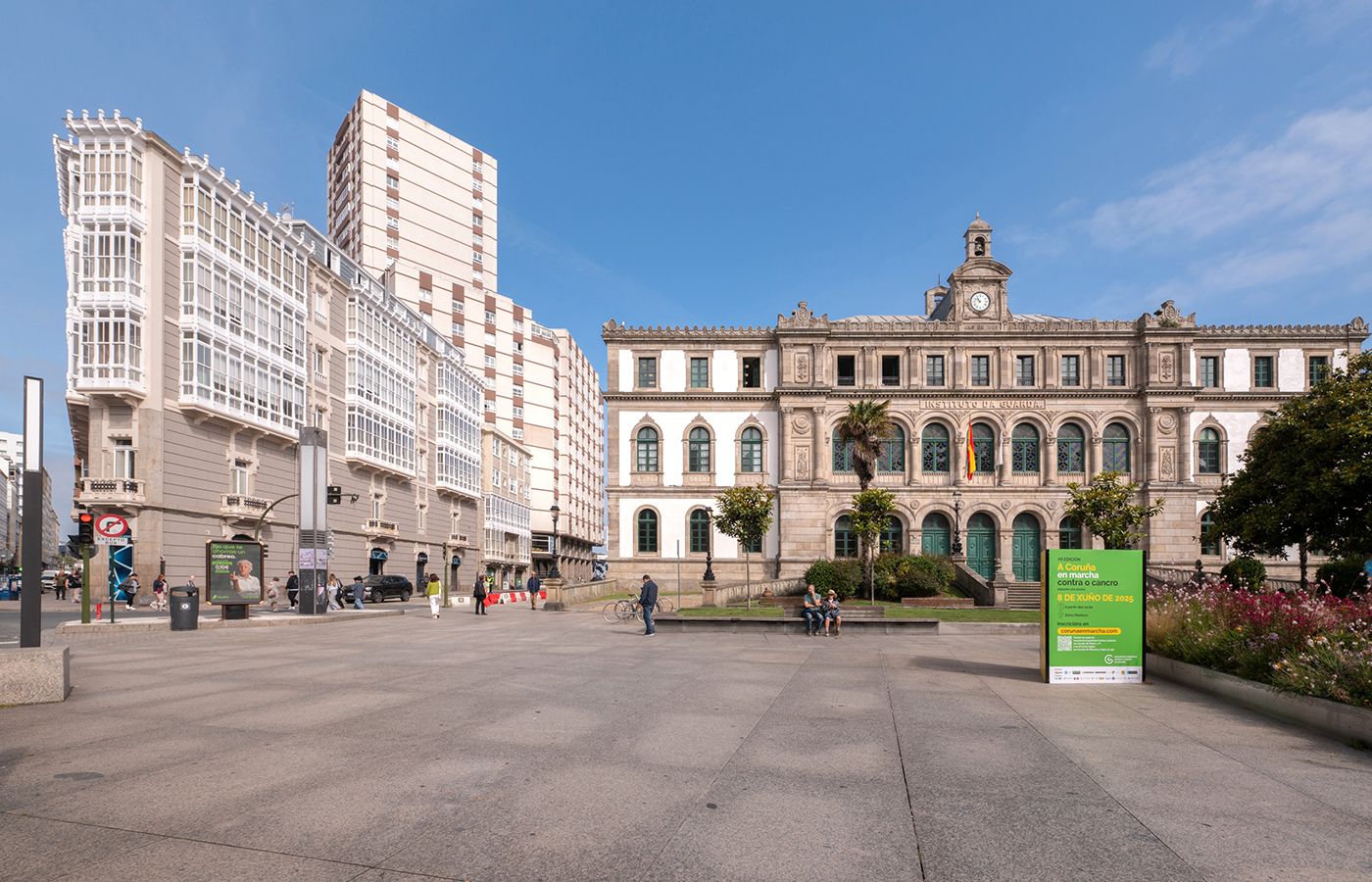 Vista exterior de Pis en venda en A Coruña Capital  amb Calefacció, Terrassa i Moblat