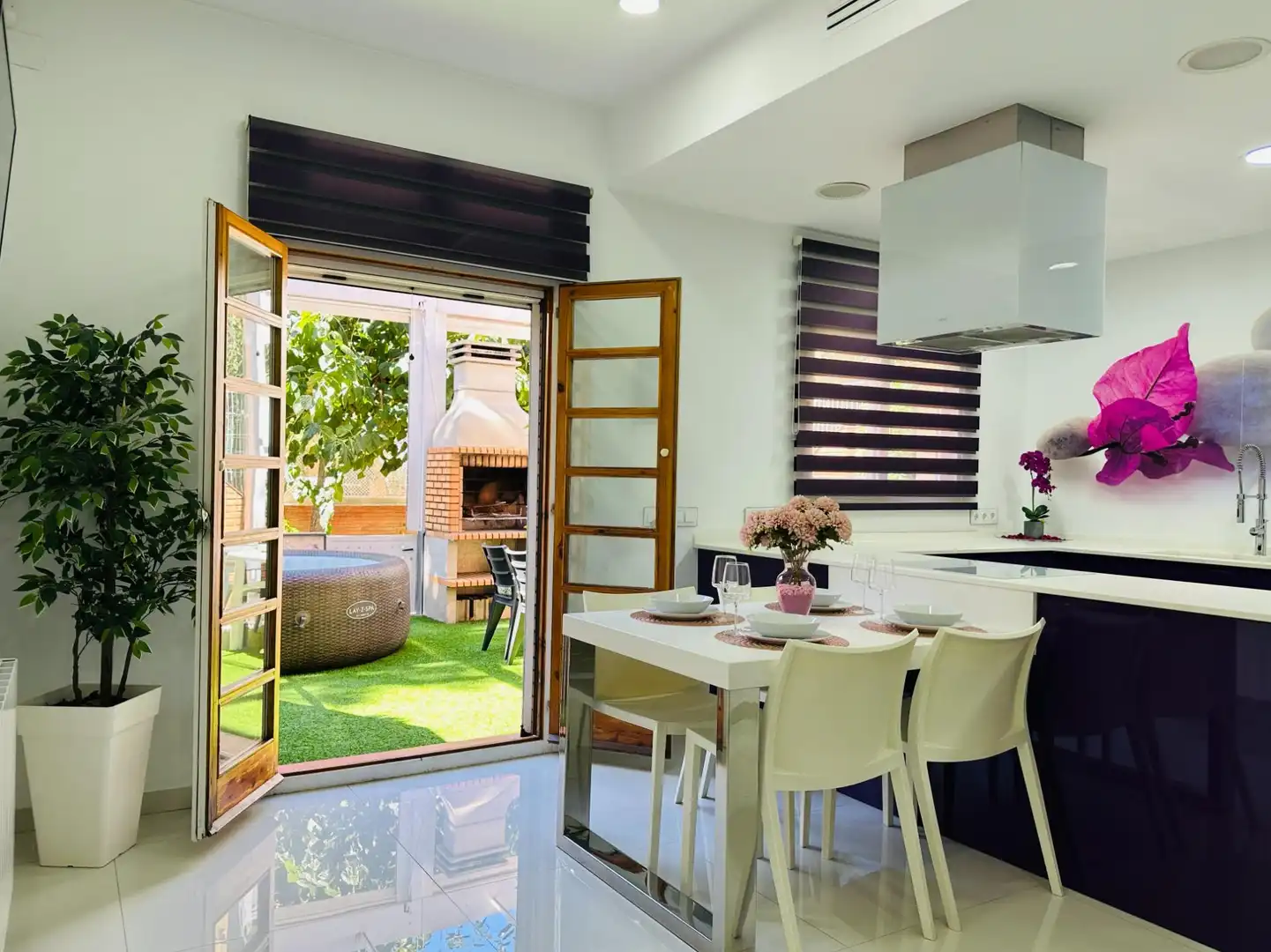 Garden of Detached homes for sale in Amposta  with Air Conditioner, Heating and Private garden