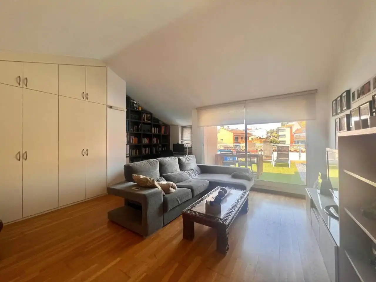 Sala d'estar de Dúplex en venda en Manresa amb Aire condicionat, Calefacció i Parquet