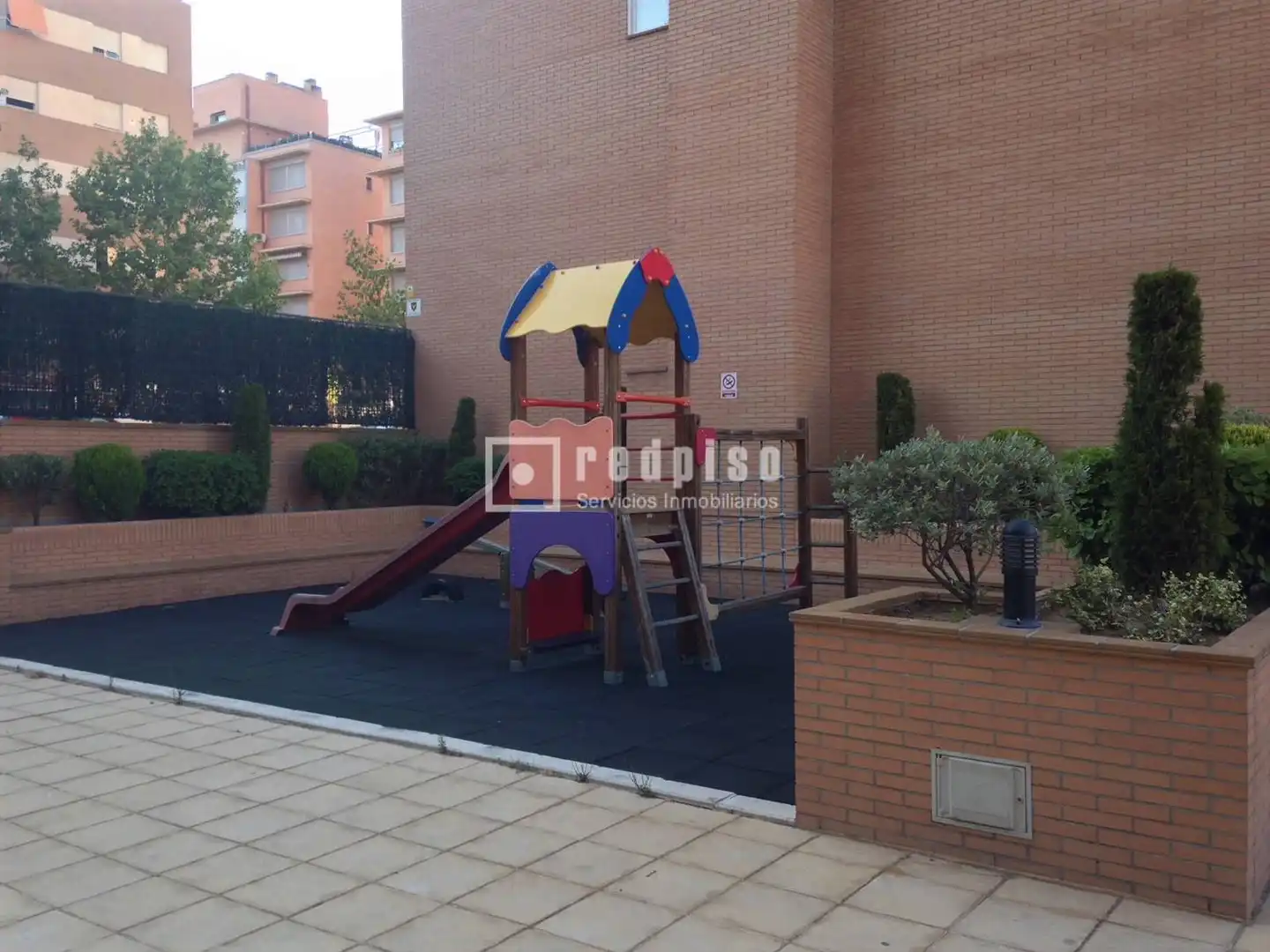 Terraza de Piso en venta en Madrid con Aire acondicionado, Calefacción y Jardín privado