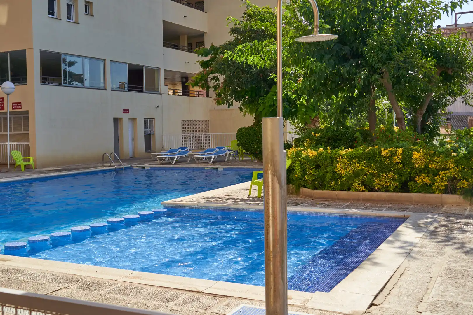 Swimming pool of Apartments for rent in Sant Pol de Mar  with Air Conditioner, Parquet flooring and Terrace