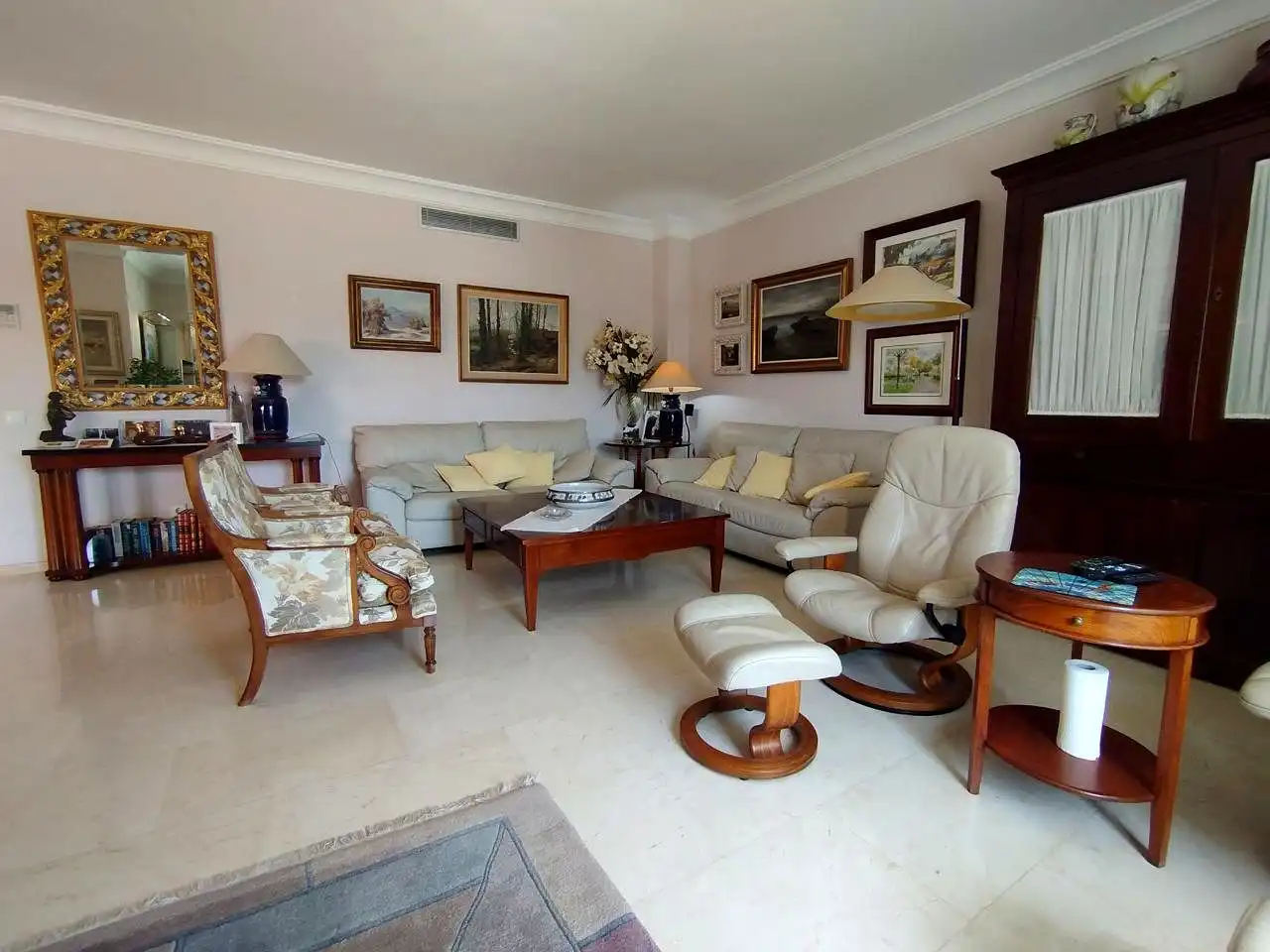 Living room of Houses for rent in San Bartolomé de Tirajana  with Air Conditioner, Private garden and Terrace