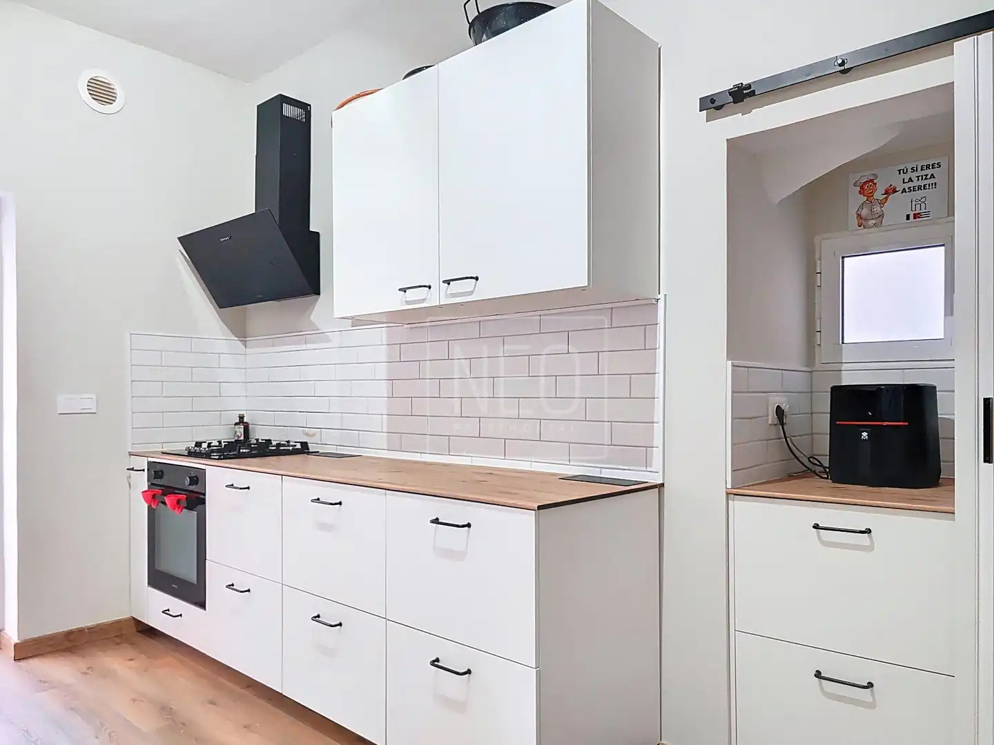 Kitchen of Ground floor for sale in Dénia  with Air Conditioner and Parquet flooring
