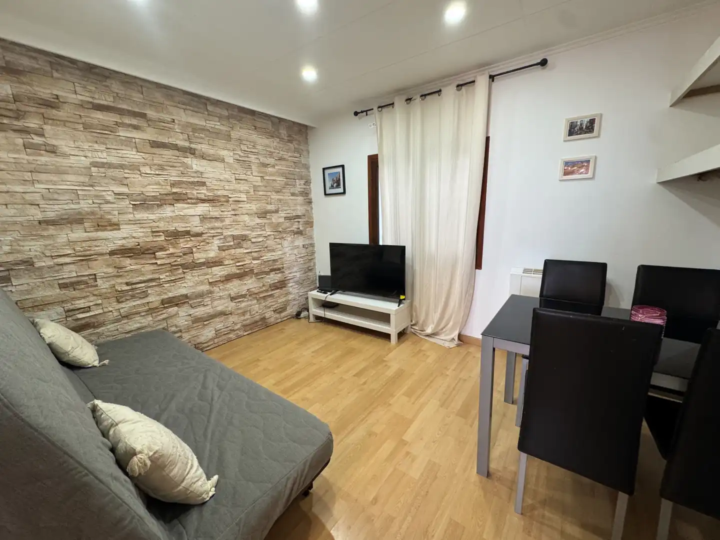 Living room of Attic for sale in Sant Feliu de Guíxols  with Air Conditioner, Heating and Terrace