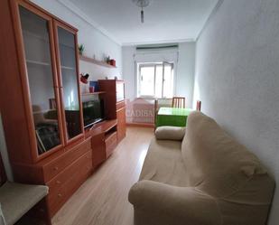 Bedroom of Flat to rent in Salamanca Capital  with Heating and Furnished