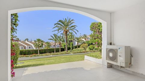 Foto 2 de Piso en venta en Las Brisas, Marbella