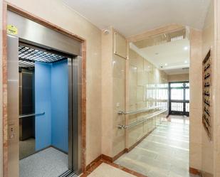 Flat for sale in  Granada Capital  with Air Conditioner, Terrace and Balcony