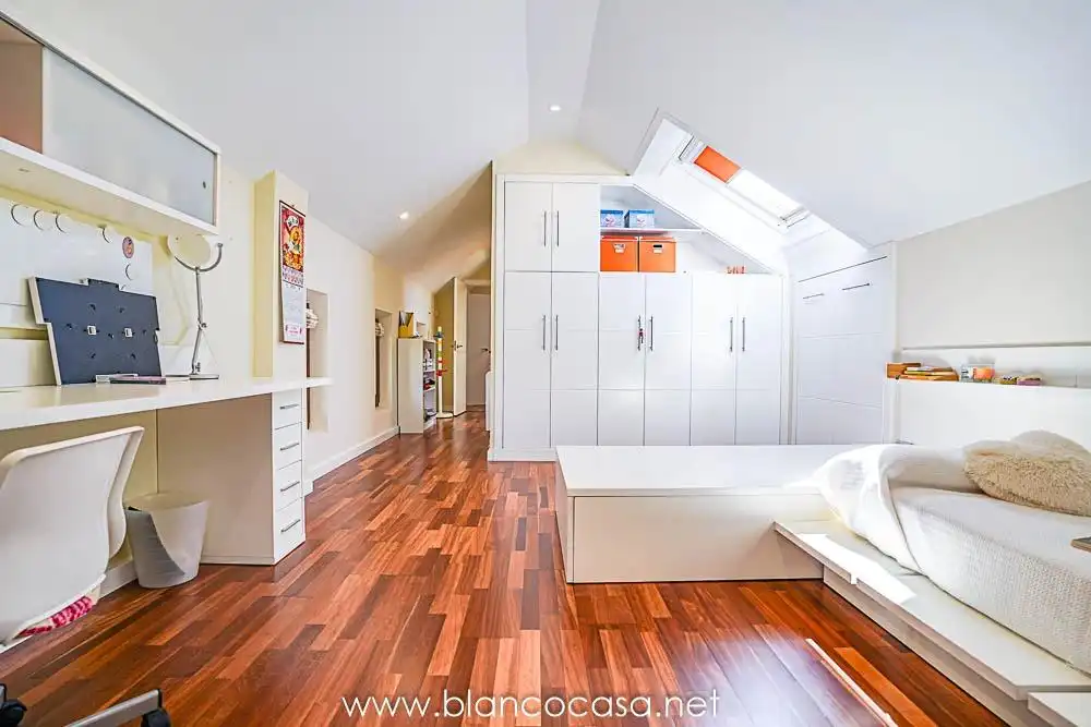 Bedroom of Houses for sale in Carballo  with Heating, Private garden and Storage room