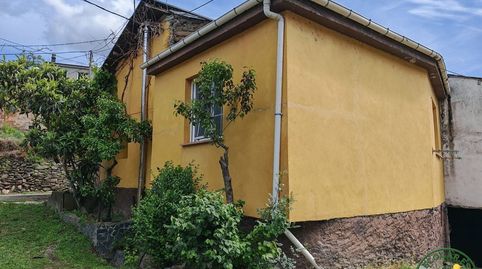 Casa de piedra de planta baja con jardin, huerto y 26Ha de terrenos, imatge 3