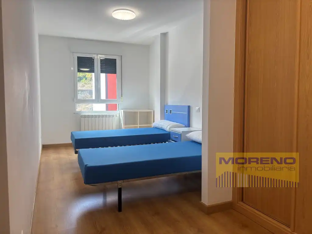 Flat for sale in Sarria