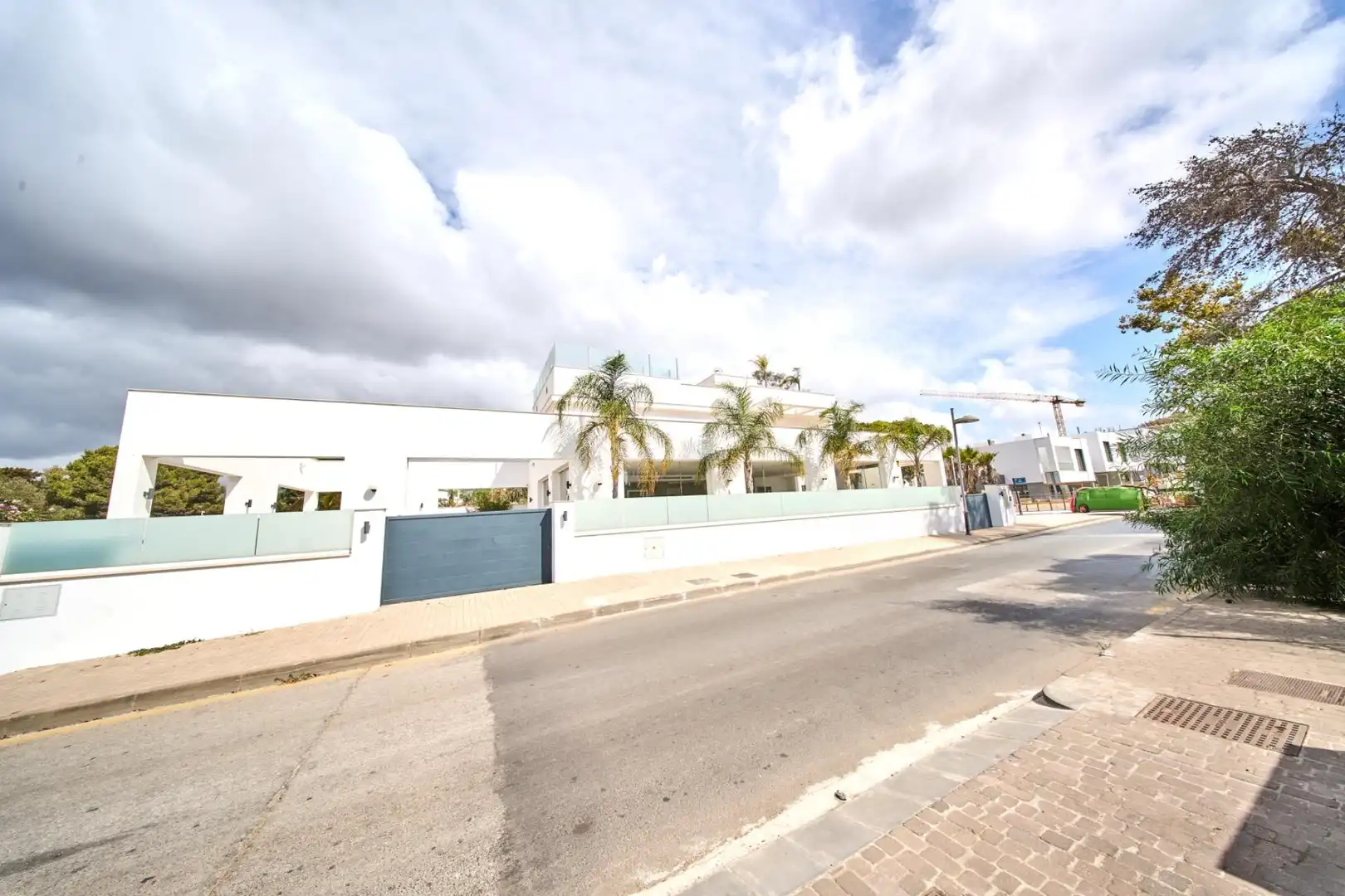 Außenansicht von Geschaftsraum zur Miete in Marbella mit Möbliert