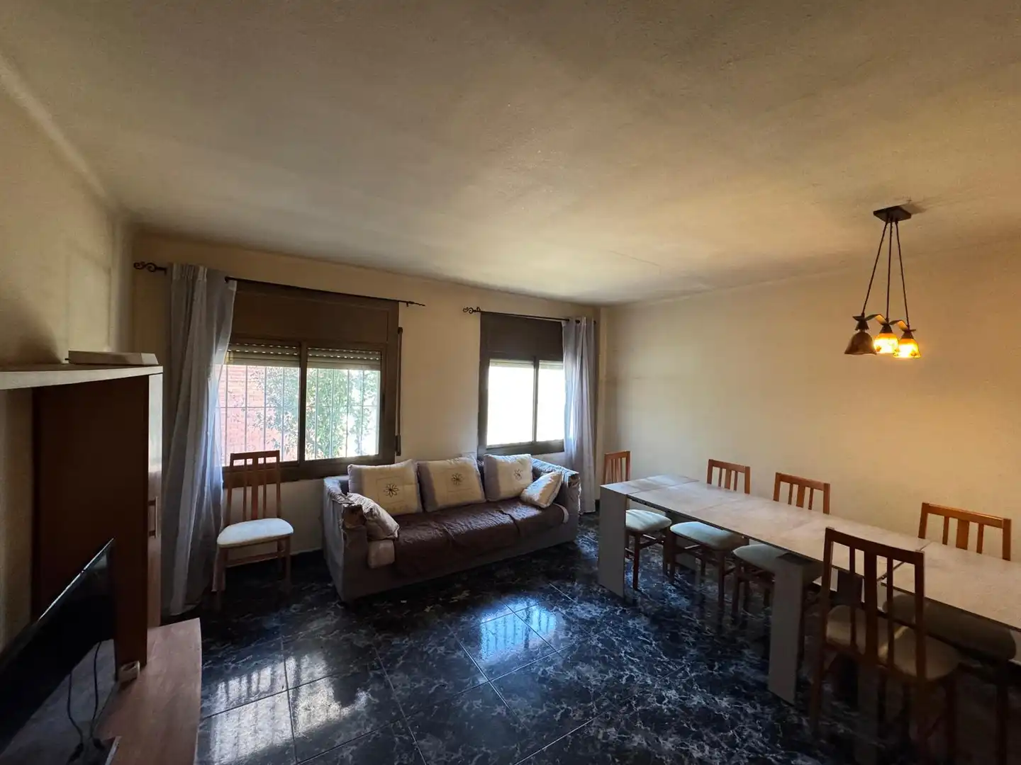 Sala d'estar de Pis en venda en Artigues - Llefià