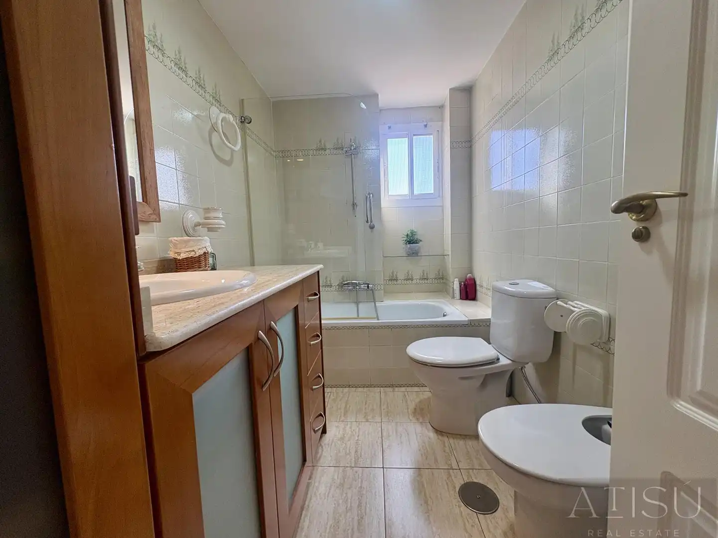 Bathroom of Flat for sale in El Campello  with Air Conditioner, Heating and Terrace