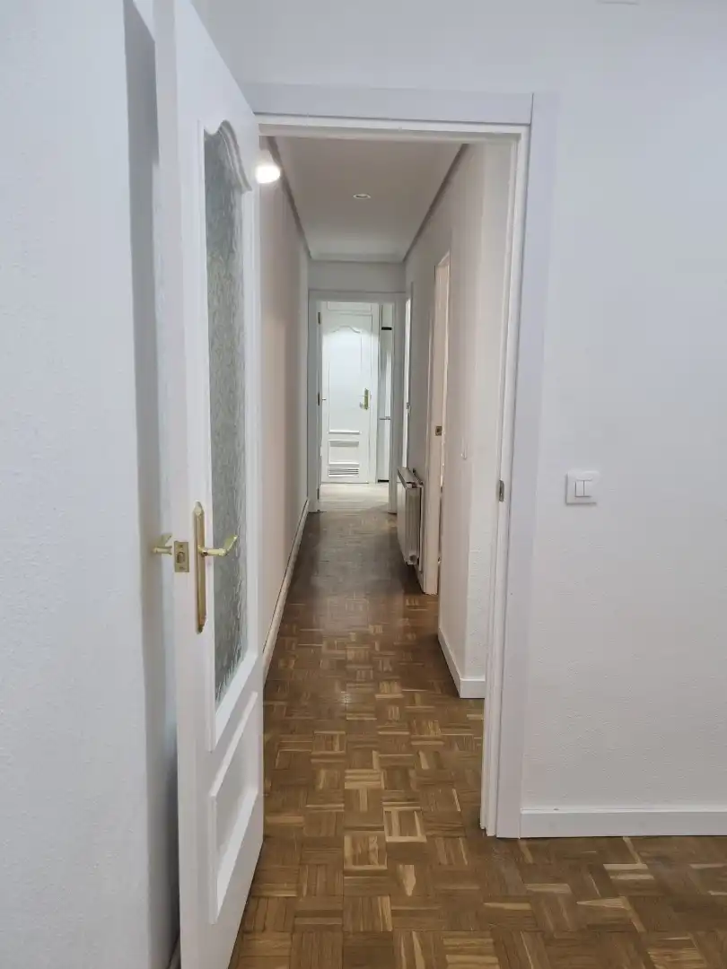 Flat for rent in Madrid  with Air Conditioner, Heating and Parquet flooring