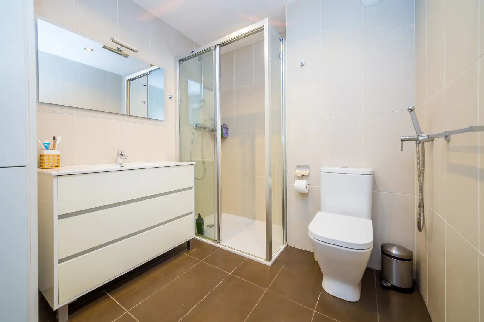 Bathroom of Flat for sale in Castell d'Aro, Platja d'Aro i s'Agaró  with Air Conditioner, Heating and Terrace