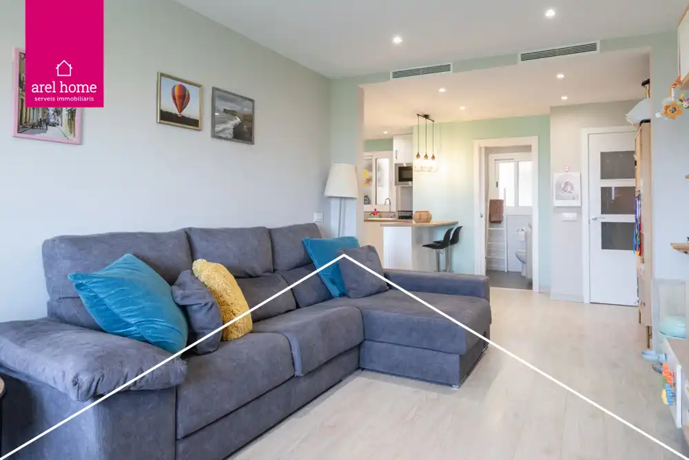Wohnzimmer von Wohnung zum Verkauf in Esplugues de Llobregat mit Klimaanlage, Heizung und Parkett