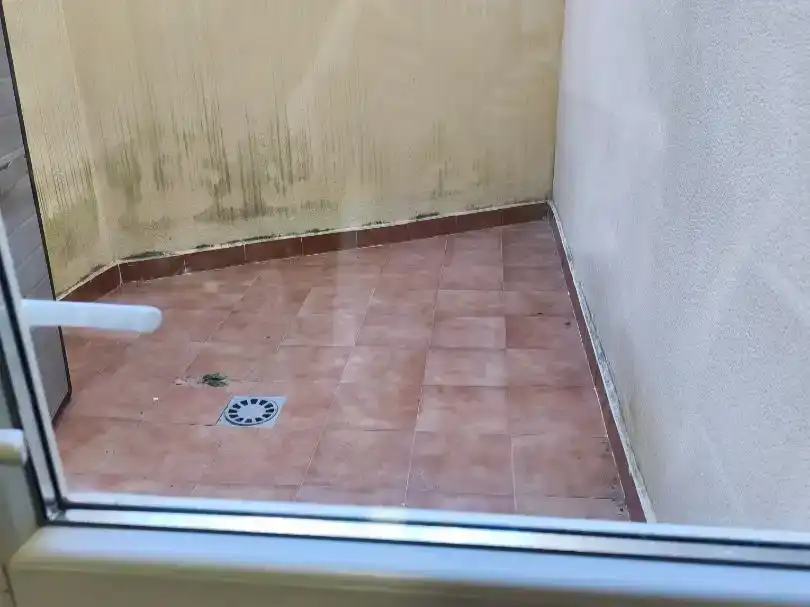 Baño de Piso en venta en Mijas con Aire acondicionado, Piscina y Balcón
