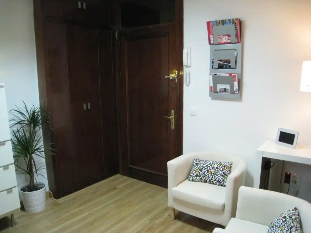 Büro zur Miete in Málaga mit Klimaanlage, Heizung und Möbliert