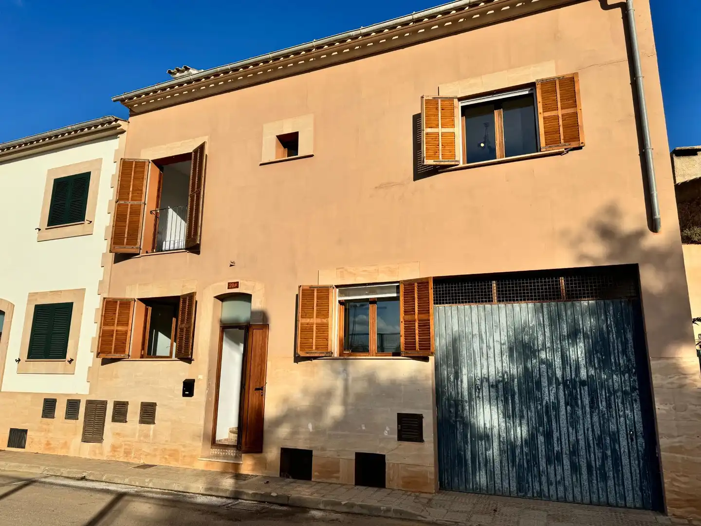 Exterior view of Detached homes for rent in Santanyí  with Air Conditioner and Furnished