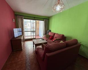 Sala d'estar de Pis en venda en Algeciras amb Terrassa