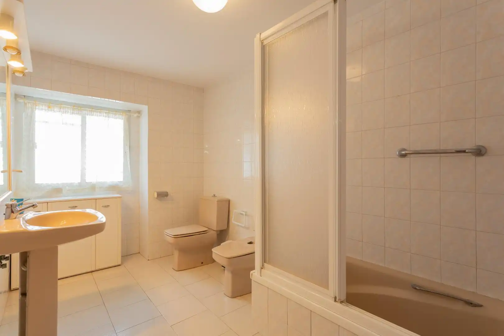 Baño de Casa o chalet en venta en Montejícar con Balcón