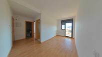 Dormitori de Apartament en venda en La Robla  amb Parquet i Terrassa