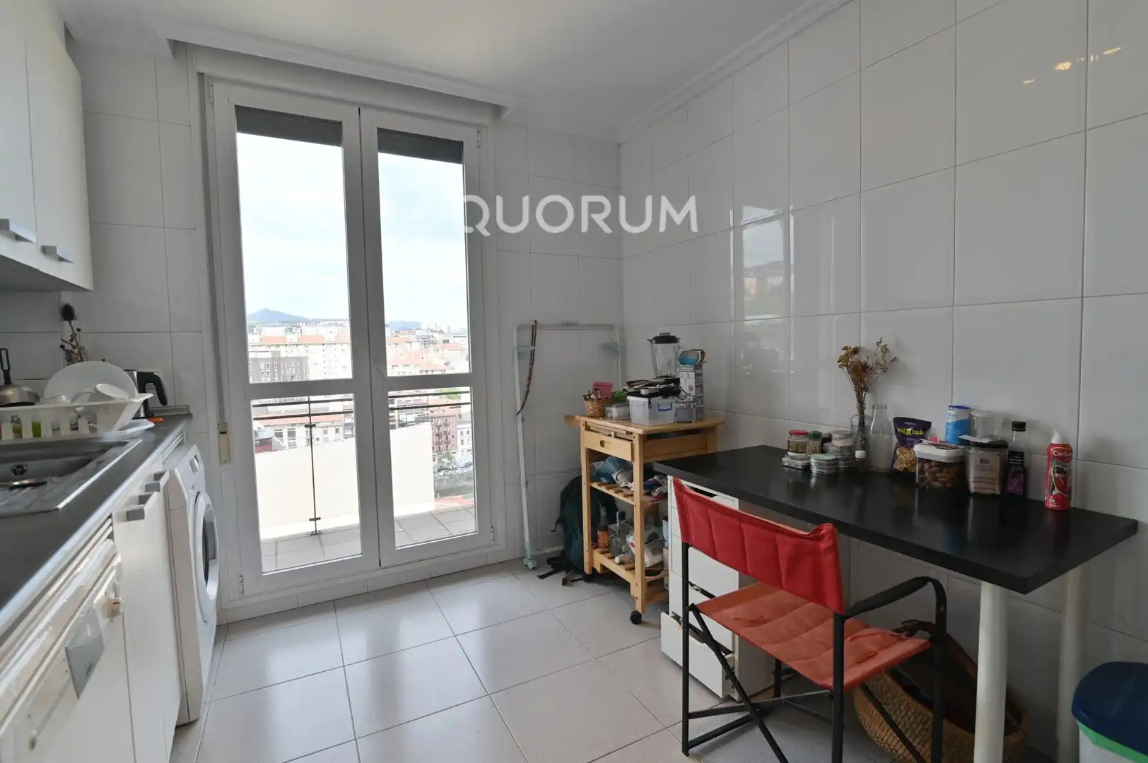 Habitación de Piso en venta en Bilbao  con Calefacción y Terraza